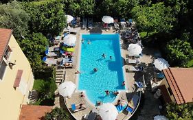 Hotel Tourist Sorrento 3*